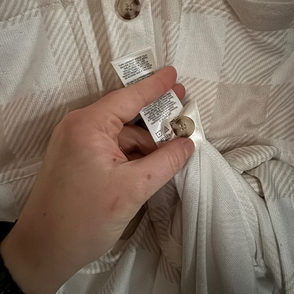 C&C California beige and white Checkered Shirt NWT - Picture 6 of 6